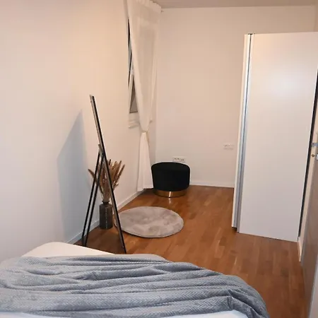 Daire Garden Paradise With Private Parking *