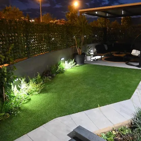 Garden Paradise With Private Parking Daire *